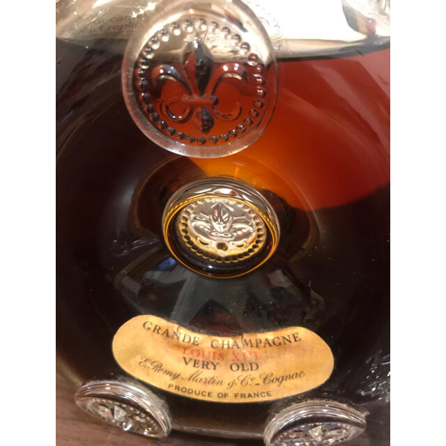 レミーマルタン ルイ13世 ベリーオールド バカラ　クリスタル栓 食品/飲料/酒の酒(ブランデー)の商品写真
