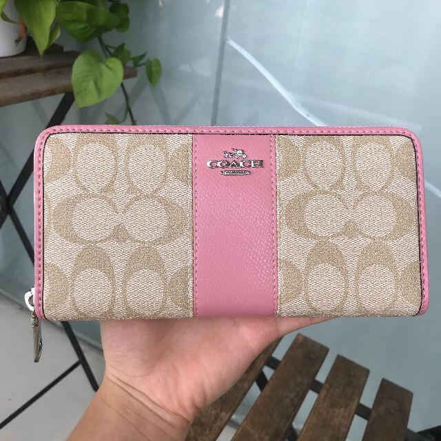 COACH(コーチ)のcoach財布　コーチ F52859 　長財布　SV/RD　ピンク　PVCレザー レディースのファッション小物(財布)の商品写真