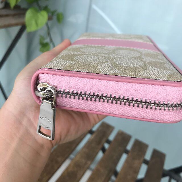 COACH(コーチ)のcoach財布　コーチ F52859 　長財布　SV/RD　ピンク　PVCレザー レディースのファッション小物(財布)の商品写真