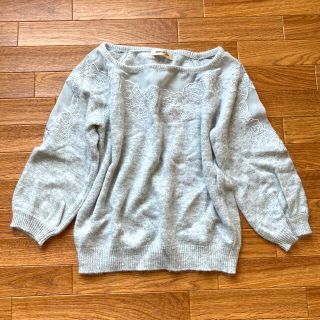 アプワイザーリッシェ(Apuweiser-riche)の美品！アプワイザーリッシェ！フラワー刺繍切り替えニット！(ニット/セーター)