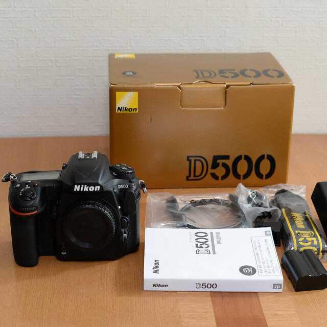 Nikon D500 ボディ　美品　使用少