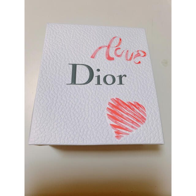 Dior(ディオール)のDior、プレゼントボックス インテリア/住まい/日用品のオフィス用品(ラッピング/包装)の商品写真