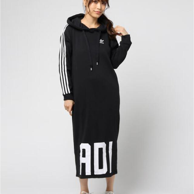 adidas(アディダス)の【専用です】アディダス　マキシワンピース レディースのワンピース(ロングワンピース/マキシワンピース)の商品写真