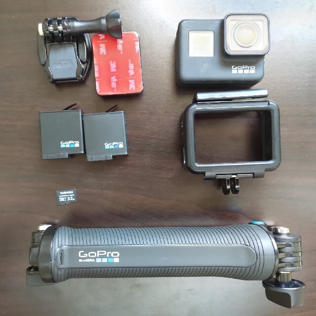 カメラ【美品】GoPro Hero7 Black