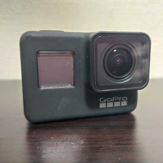 GoPro(ゴープロ)の【美品】GoPro Hero7 Black スマホ/家電/カメラのカメラ(ビデオカメラ)の商品写真