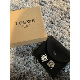 ロエベ(LOEWE)のロエベ   イヤリング　本物　美品(イヤリング)