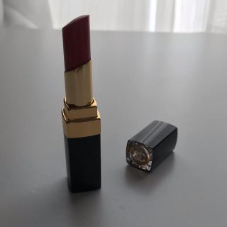 シャネル(CHANEL)のCHANEL rouge coco flash 68(口紅)