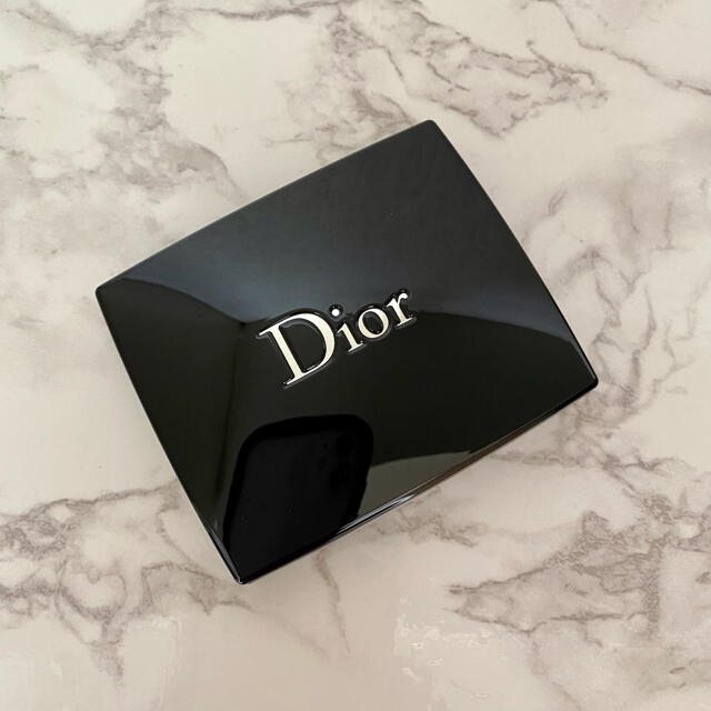 Dior(ディオール)のDior 旧サンククルール 646 モンテーニュ コスメ/美容のベースメイク/化粧品(アイシャドウ)の商品写真