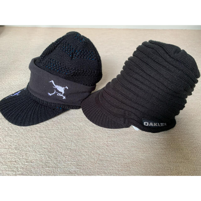 Oakley(オークリー)の美品！オークリー ニット帽　2個セット スポーツ/アウトドアのゴルフ(その他)の商品写真