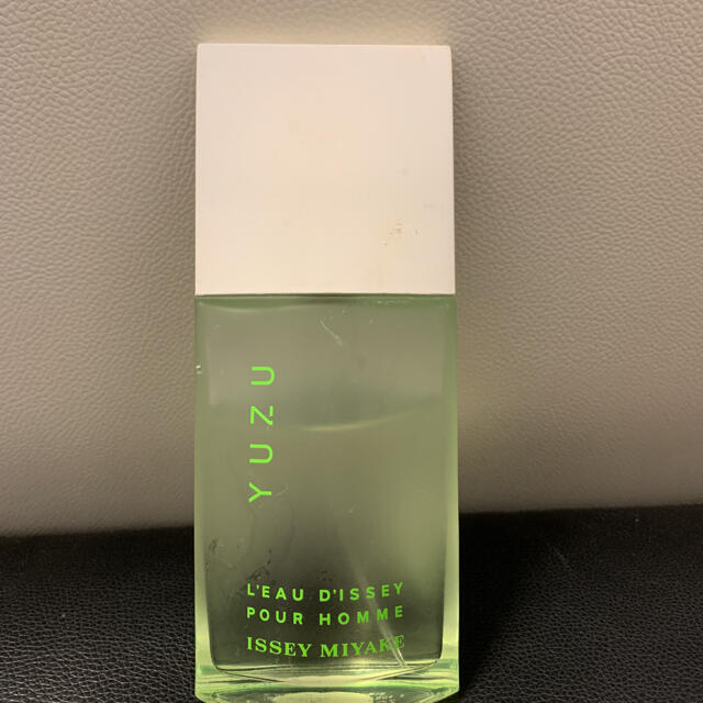 ISSEY MIYAKE(イッセイミヤケ)のロードゥイッセイ プールオム　ユズ　75ml レア品 コスメ/美容の香水(香水(男性用))の商品写真