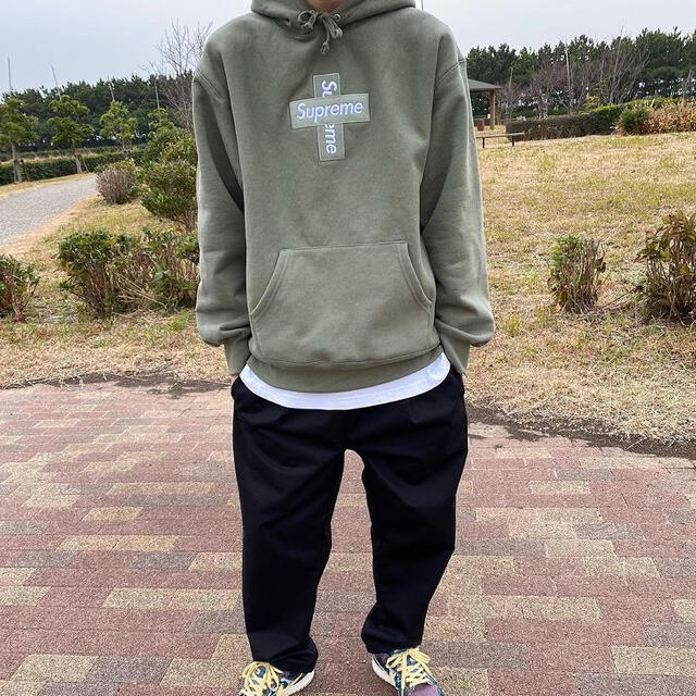 Supreme - Cross Box Logo Hooded Sweatshirt Mの通販 by わちゃshop ...