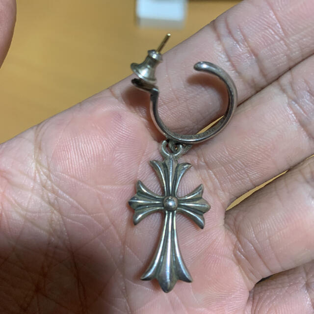 Chrome Hearts(クロムハーツ)のChrome Hearts クロスピアス メンズのアクセサリー(ピアス(片耳用))の商品写真