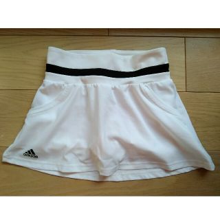 アディダス(adidas)のアディダス　女子スコート(ウェア)