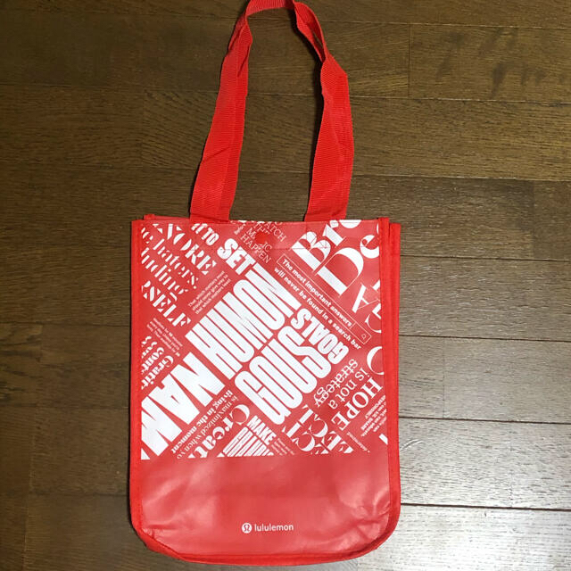 lululemon(ルルレモン)のlululemon ルルレモン　ショッパー　小 １枚 レディースのバッグ(ショップ袋)の商品写真