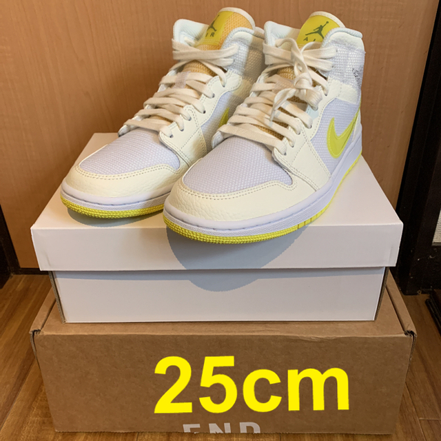 Air Jordan 1 Mid SE "Voltage Yellow"