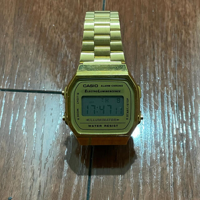 CASIO(カシオ)のチープカシオ 腕時計 ゴールド メンズの時計(腕時計(デジタル))の商品写真