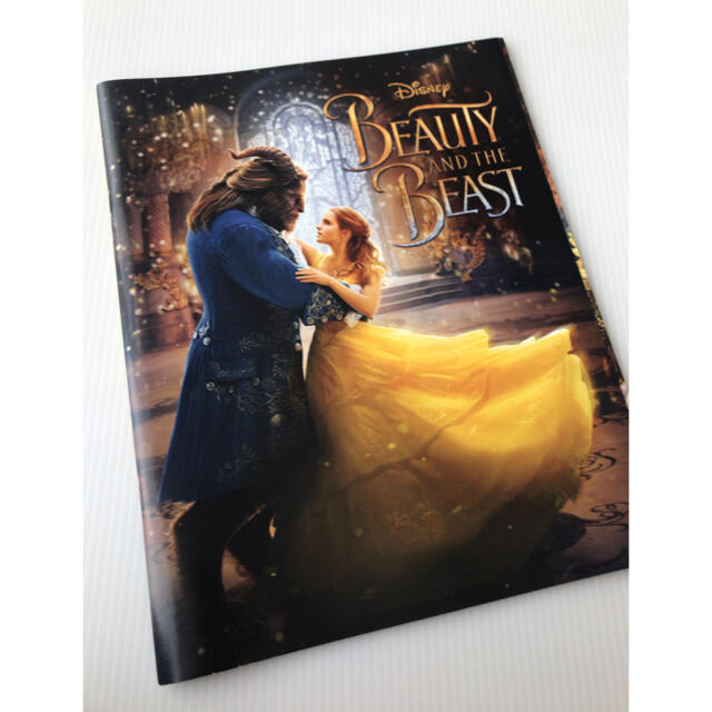Disney(ディズニー)の美女と野獣 映画パンフレット エンタメ/ホビーの本(アート/エンタメ)の商品写真