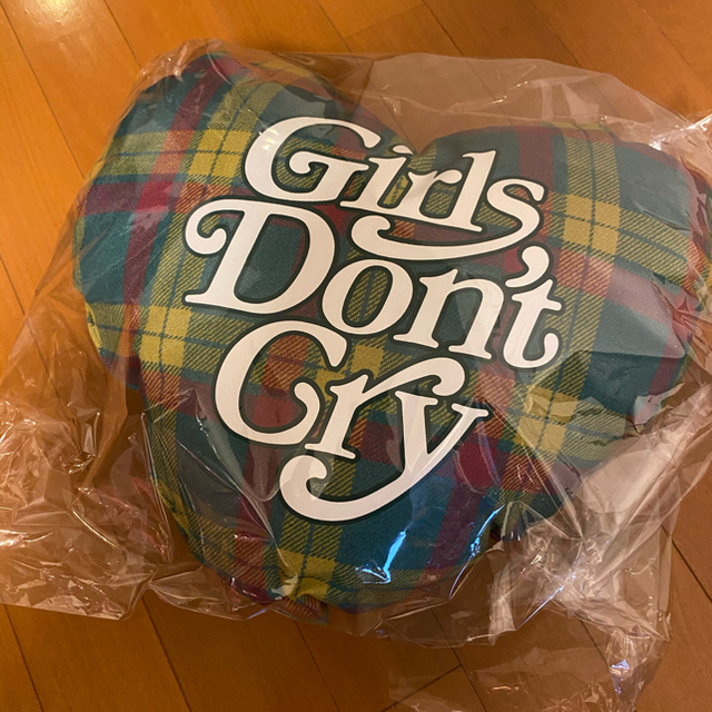 GDC - girls don't cry 伊勢丹限定ピロー ガルドン クッションの通販