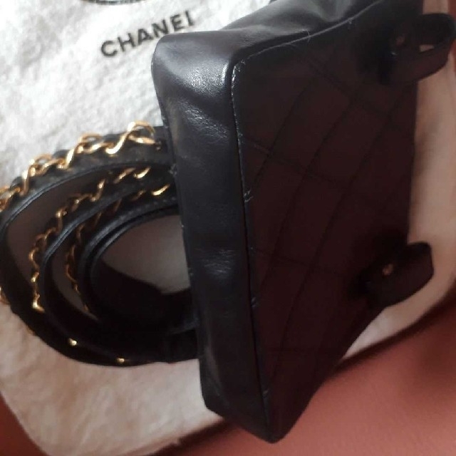 CHANEL(シャネル)のシャネル　バッグ　ウエストポーチ　ベルト　ボディバッグ レディースのバッグ(ボディバッグ/ウエストポーチ)の商品写真