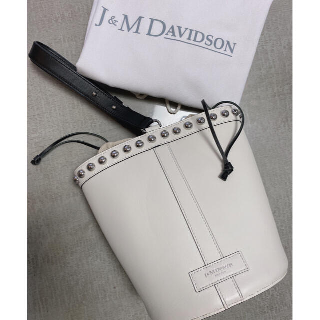 J&M DAVIDSON(ジェイアンドエムデヴィッドソン)のj&mバッグ正規品　ルル美品 レディースのバッグ(ハンドバッグ)の商品写真