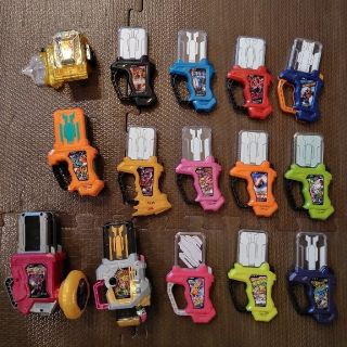 BANDAI - 仮面ライダーエグゼイド ゲーマドライバー+ガシャット 15個