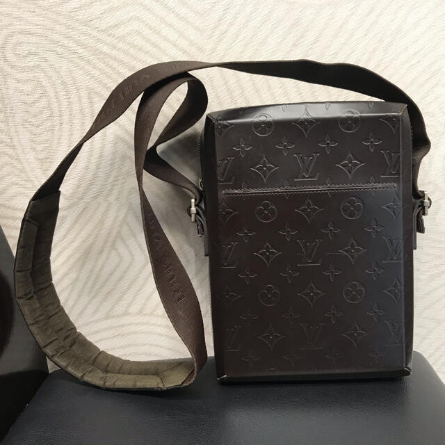 専用ルイヴィトン モノグラムグラセ ボビーショルダーバッグ smcint.com