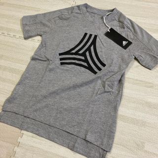 アディダス(adidas)の2.新品半額 アディダス キッズTシャツ・スポーツウェア グレー 140(Tシャツ/カットソー)