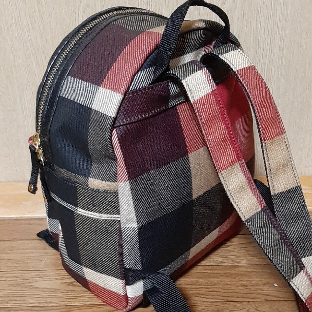 BURBERRY BLUE LABEL(バーバリーブルーレーベル)の美品　ブルーレーベル　リュック レディースのバッグ(リュック/バックパック)の商品写真