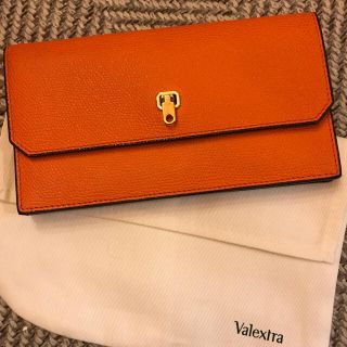 ヴァレクストラ シティ 財布(レディース)の通販 22点 | Valextraの ...