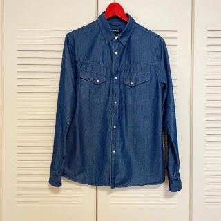 アーペーセー(A.P.C)の美品　APC アーペーセー　デニムシャツ(シャツ)