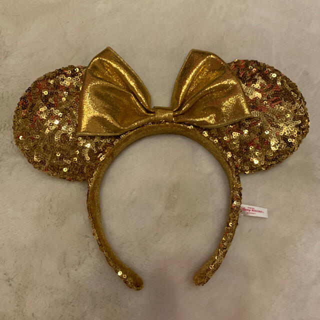 Disney(ディズニー)のミニー　カチューシャ　ゴールド レディースのヘアアクセサリー(カチューシャ)の商品写真