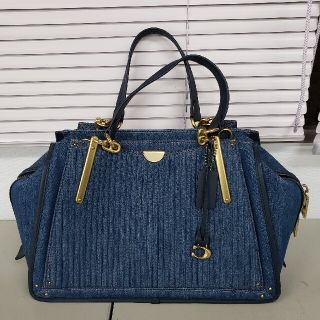 コーチ(COACH)のCOACHデニム生地バッグ(ショルダーバッグ)