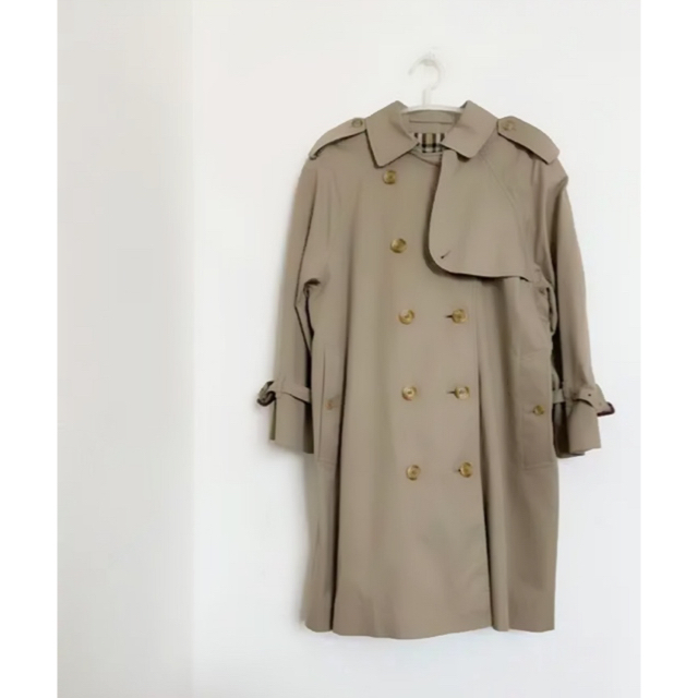 BURBERRY(バーバリー)の【sleep様専用】BURBERRY トレンチコート レディースのジャケット/アウター(トレンチコート)の商品写真