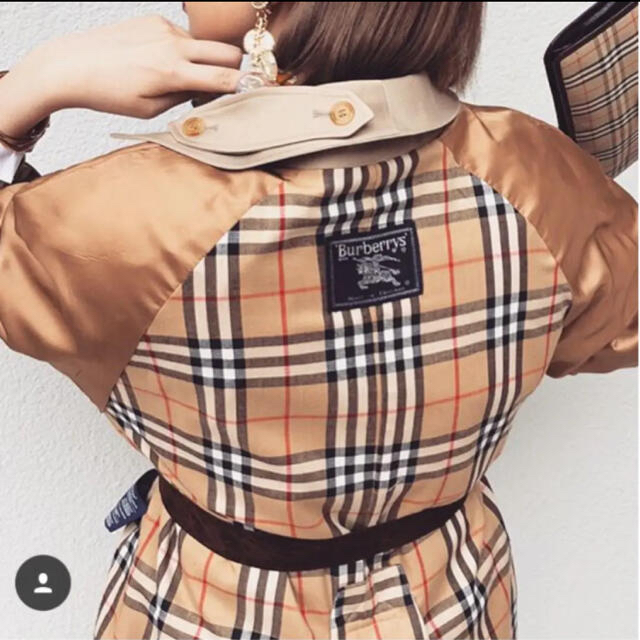 BURBERRY(バーバリー)の【sleep様専用】BURBERRY トレンチコート レディースのジャケット/アウター(トレンチコート)の商品写真