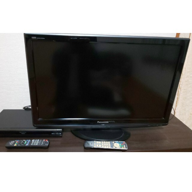Panasonic32型TVとBDレコーダーのセット テレビ