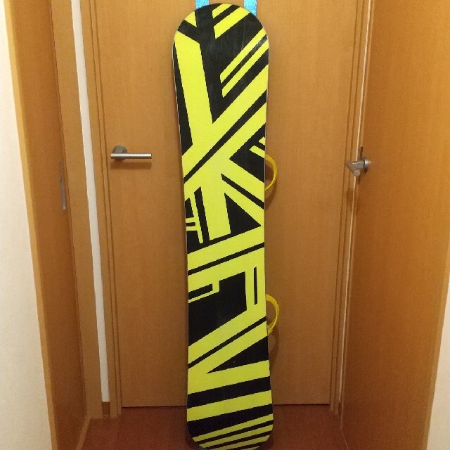 K2(ケーツー)のK2 ILLUSION 147cm スポーツ/アウトドアのスノーボード(ボード)の商品写真