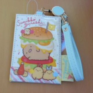 サンエックス(サンエックス)の新品♡すみっコぐらしリール付きパスケース（ちいさなあげっこたち）(パスケース/IDカードホルダー)