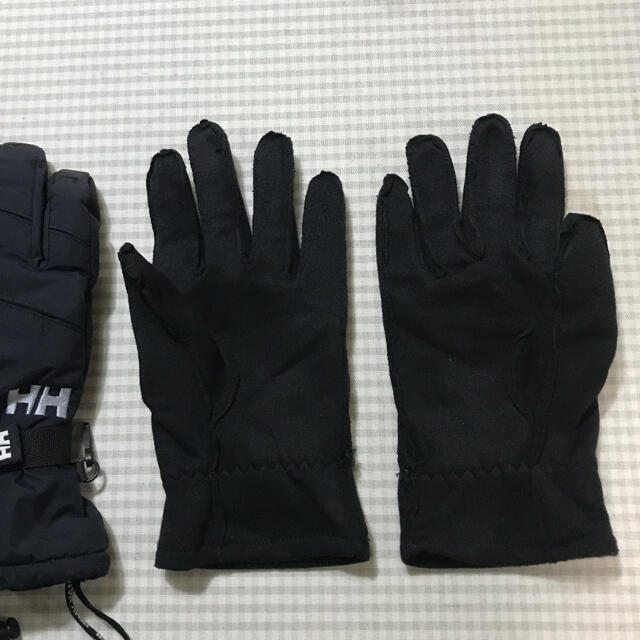 HELLY HANSEN(ヘリーハンセン)のヘリーハンセン　防寒グローブ　スキースノーボード　手袋 スポーツ/アウトドアのスノーボード(ウエア/装備)の商品写真