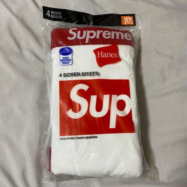 Supreme(シュプリーム)のSUPREME Hanes ボクサーパンツ　４枚セット メンズのアンダーウェア(ボクサーパンツ)の商品写真