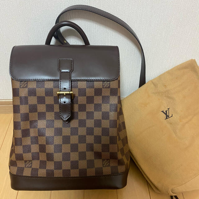 LOUIS VUITTON(ルイヴィトン)のルィビトン ダミエ ソーホー リュック レディースのバッグ(リュック/バックパック)の商品写真