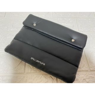 シュウウエムラ(shu uemura)の【新品】shu uemura ノベルティ ポーチ(ノベルティグッズ)