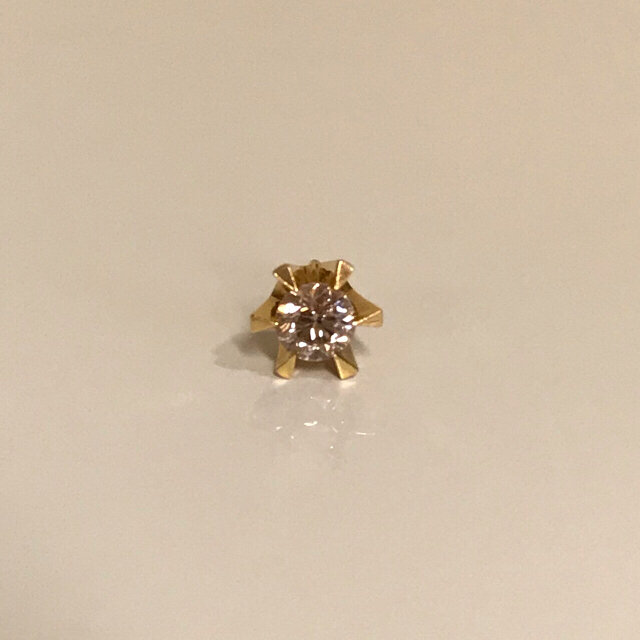 大粒 0.32ct ダイヤモンド K18 ピアス 片耳用 ネット販促