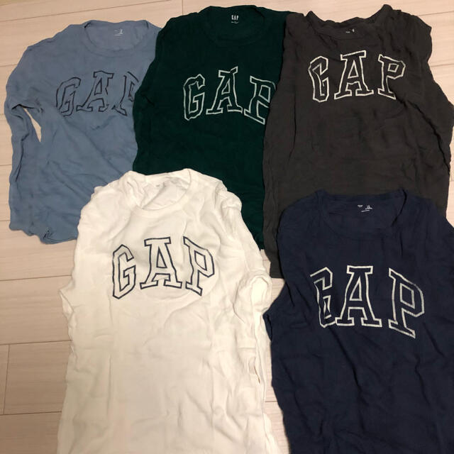 GAP(ギャップ)の※美品　GAP ワッフルクルーネックT Ｍサイズ（大きめ）８着まとめ売り！ メンズのトップス(Tシャツ/カットソー(七分/長袖))の商品写真