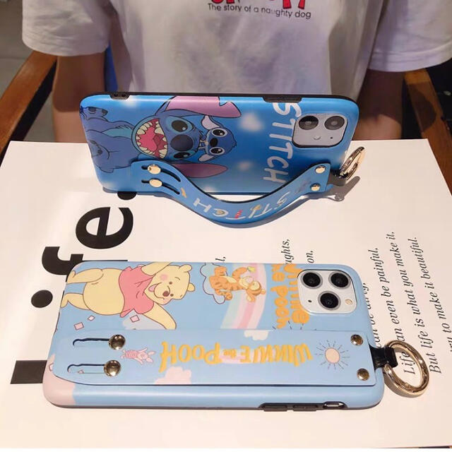 くまのプーさん(クマノプーサン)の新品 iPhone11 くまのプーさん スマホケース ディズニー キャラクター  スマホ/家電/カメラのスマホアクセサリー(iPhoneケース)の商品写真