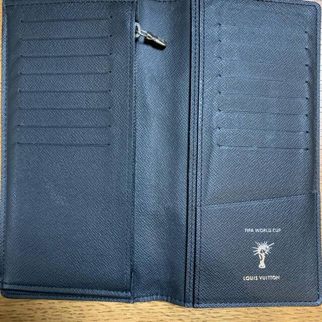 Louis Vuitton ルイヴィトン Louis Vuitton メンズ 長財布 レア 二つ折財布の通販 By Homie S Shop ルイ ヴィトンならラクマ Louis Vuitton ルイヴィトン Louis Vuitton メンズ 長財布 レア 二つ折財布の通販 By Homie S Shop ルイ ヴィトンならラクマ