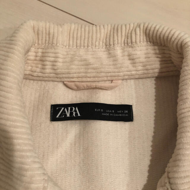 ZARA(ザラ)の【美品】ZARA コーデュロイジャケット レディースのジャケット/アウター(ノーカラージャケット)の商品写真