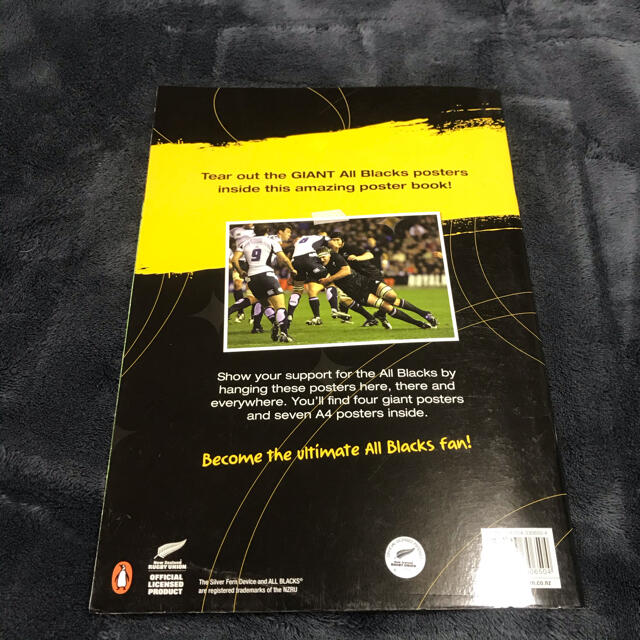 【ラグビー】オールブラックスポスターブック2011 スポーツ/アウトドアのスポーツ/アウトドア その他(ラグビー)の商品写真