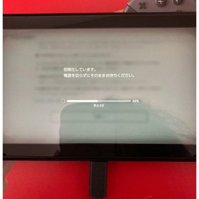 新型Nintendo Switch 本体　グレー　ケース付