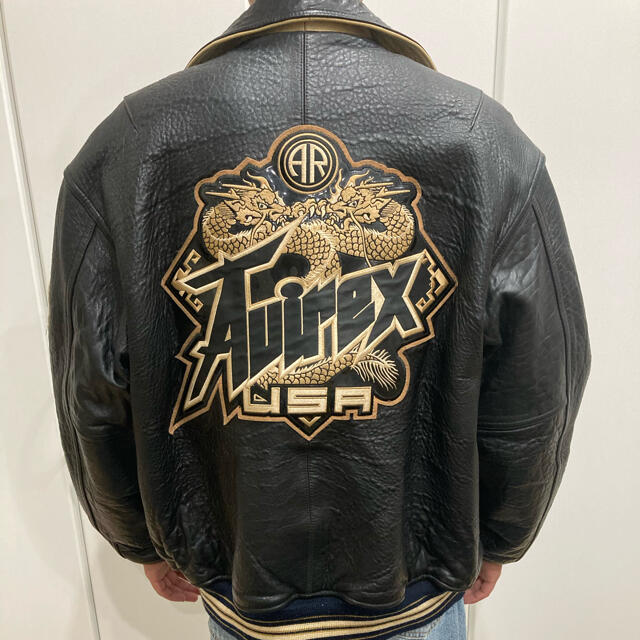 28%割引 国内最安値 AVIREX - 値下げ!アヴィレックス AVIREXの革 安心のアフターケア AVIREX☆アヴィレックス ヴィンテージ羊革ジャケット希少カラーブルーレザー レザージャケット