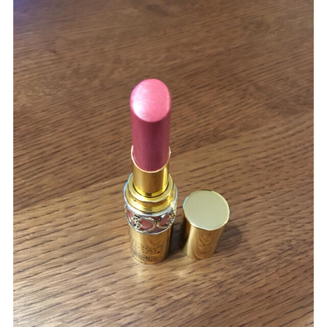 Yves Saint Laurent Beaute(イヴサンローランボーテ)のイヴ・サンローラン　ルージュ　口紅　No8 コスメ/美容のベースメイク/化粧品(口紅)の商品写真